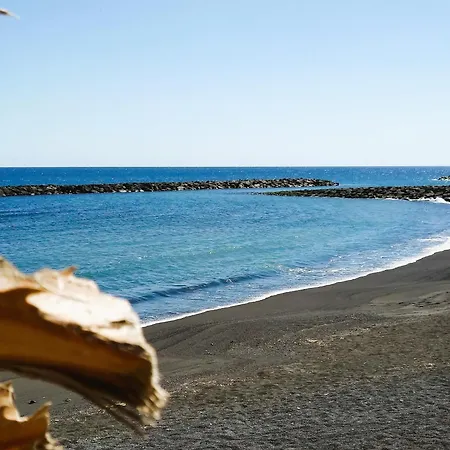 Daire Vista Al Mar